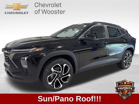 New 2026 Chevrolet Trax RS w/ Sunroof Package FWD image 1
