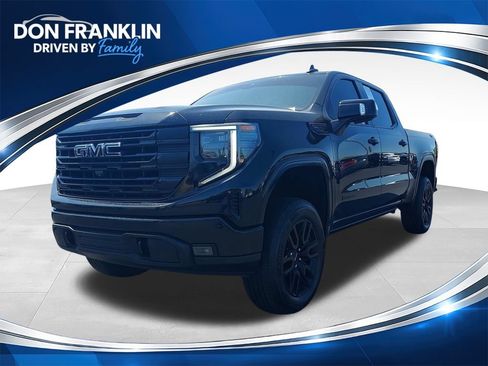 Used 2022 GMC Sierra 1500 Elevation w/ Elevation Premium Package AWD/4WD image 1