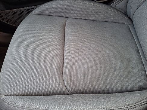 Used 2023 Jeep Wrangler Sport S image 26