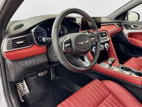 Used 2023 Genesis G70 2.0T w/ Sport Prestige Package RWD image 9