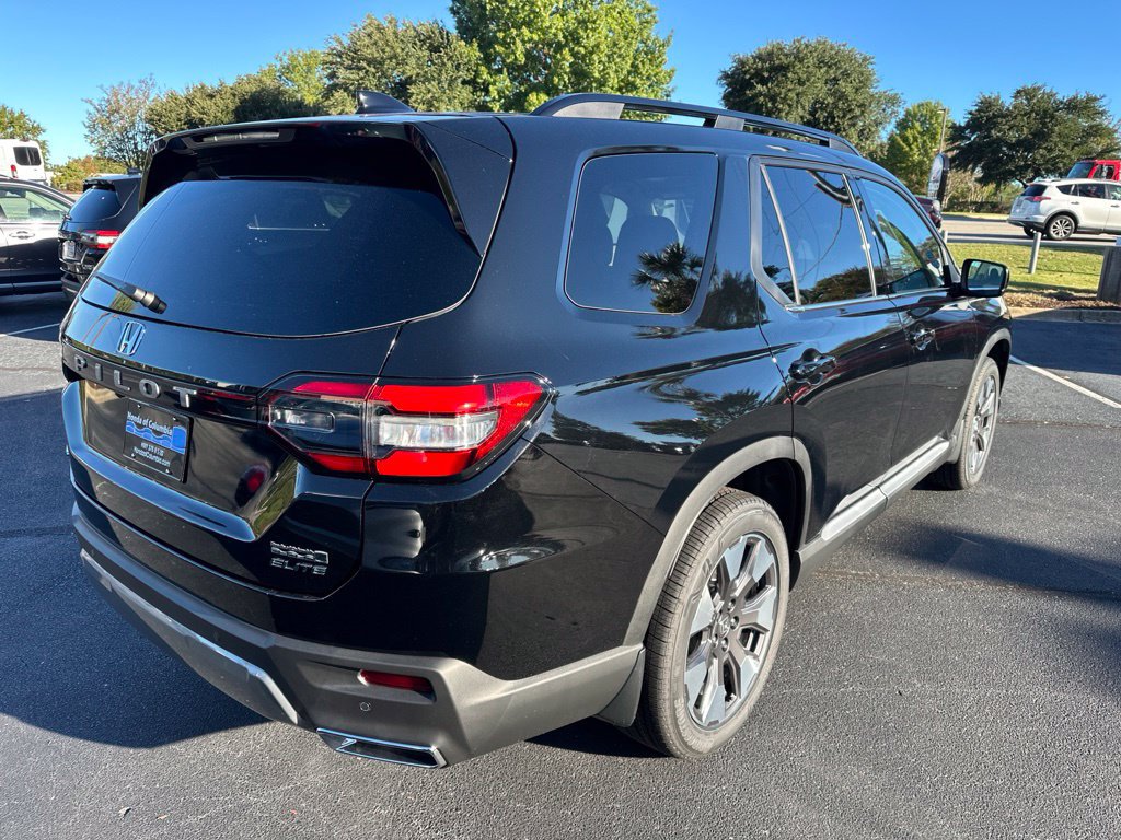New 2026 Honda Pilot Elite image 3