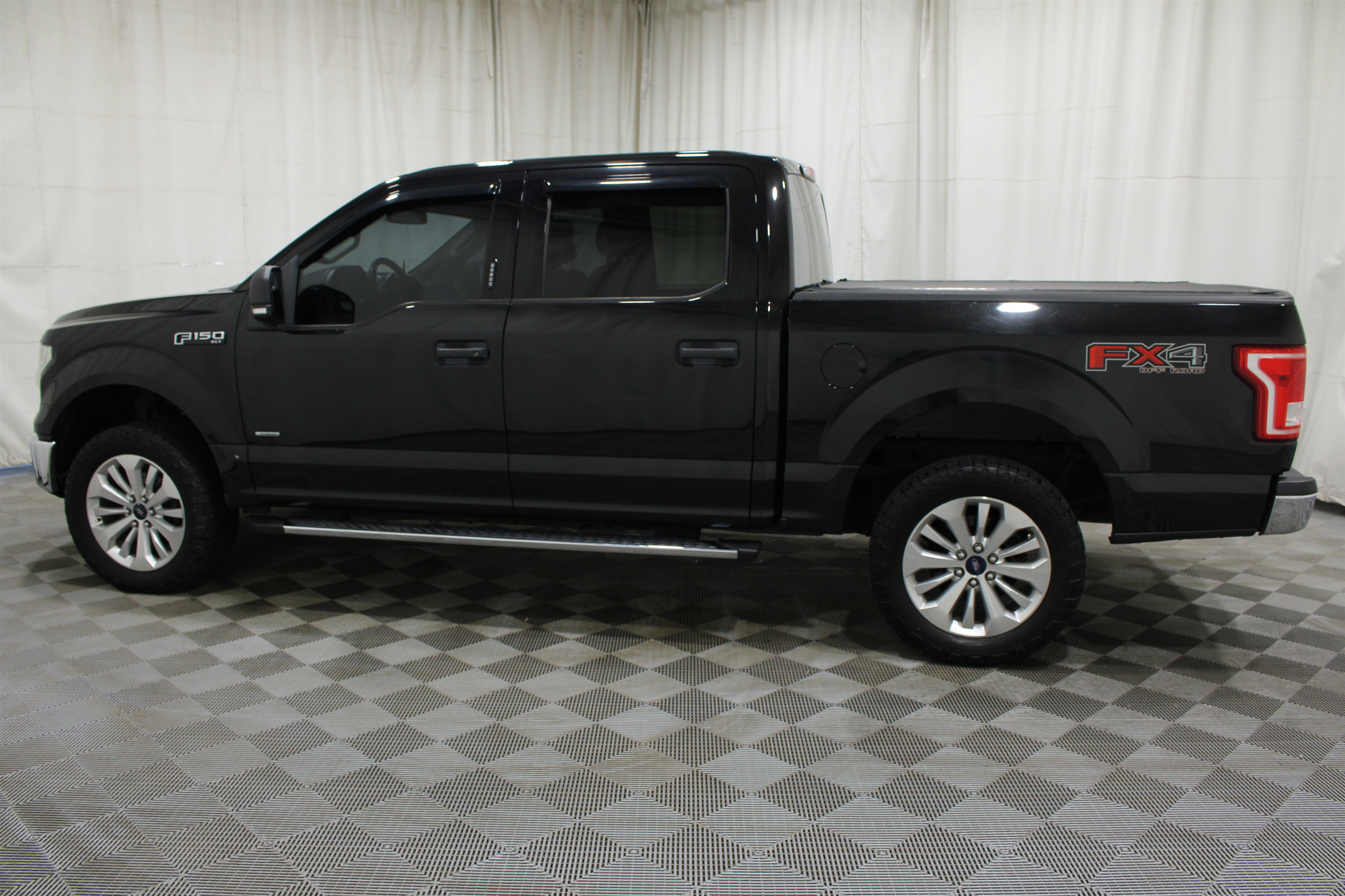 Used 2015 Ford F150 XLT w/ Equipment Group 301A Mid AWD/4WD image 31