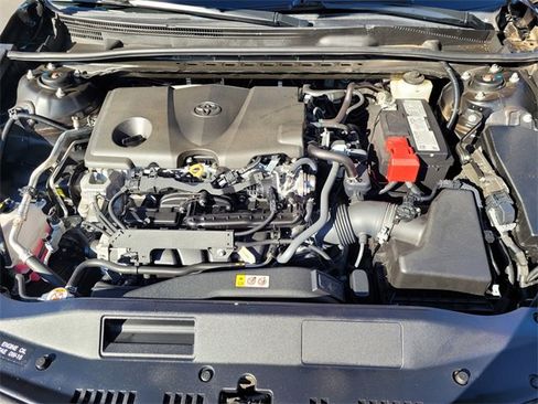 Used 2024 Toyota Camry SE image 27