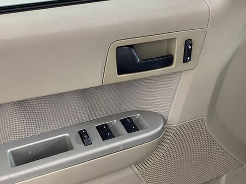 Used 2011 Ford Escape 4WD Hybrid image 24