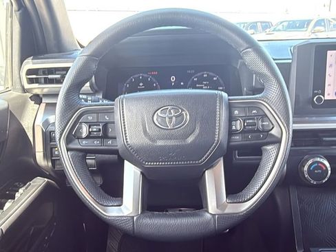 Certified 2025 Toyota Tacoma TRD Sport AWD/4WD image 19