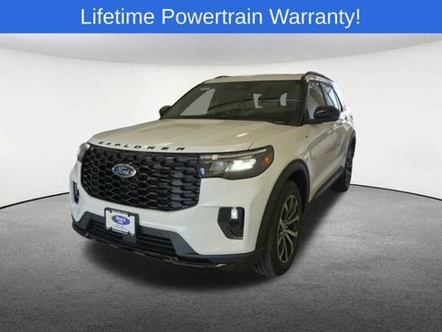 New 2025 Ford Explorer ST-Line image 1