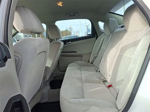 Used 2015 Chevrolet Impala Limited LS image 10