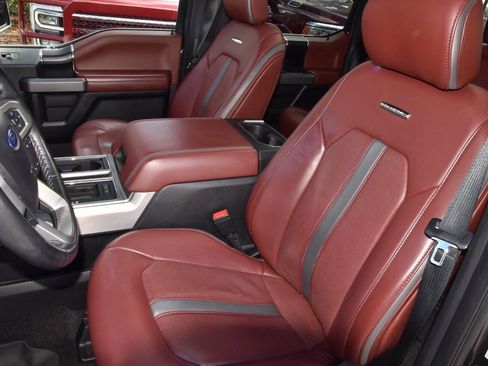 Used 2020 Ford F150 Platinum w/ Equipment Group 701A Luxury image 33