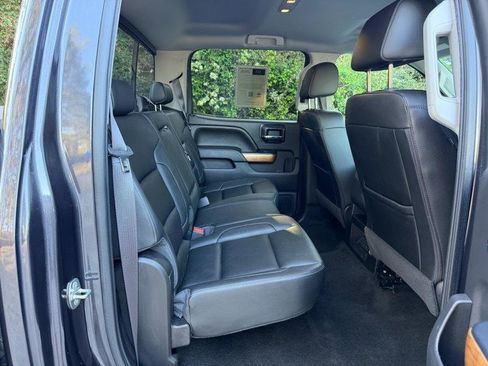 Used 2016 Chevrolet Silverado 2500 LTZ image 28