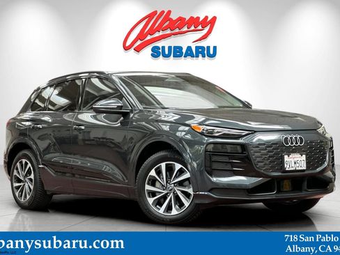 Used 2025 Audi Q6 e-tron Premium w/ Convenience Package AWD/4WD image 1