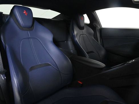 Used 2021 Ferrari Roma image 18