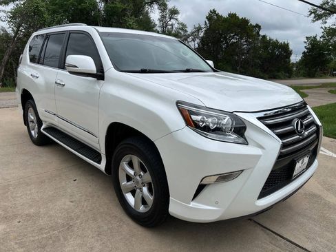 Used 2018 Lexus GX 460 w/ Navigation Package AWD/4WD image 2