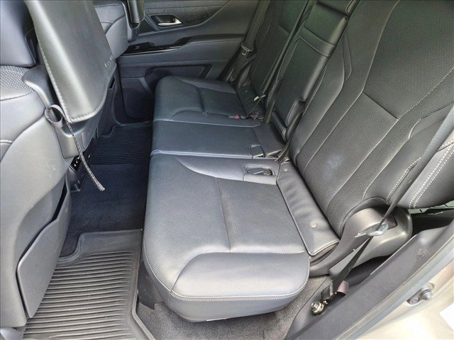 Used 2023 Lexus LX 600 4WD w/ Appearance Package image 15