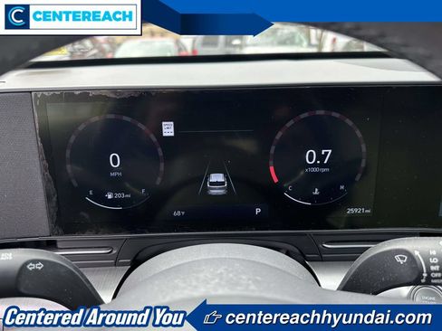 Used 2024 Hyundai Kona Limited AWD/4WD image 25