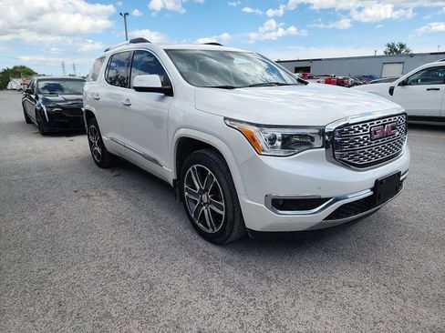 Used 2018 GMC Acadia Denali AWD/4WD image 5