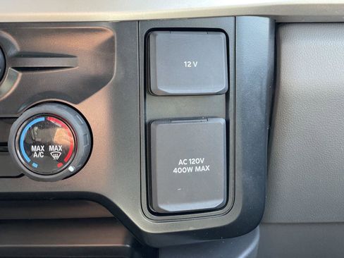 Used 2024 Ford F250 XLT w/ FX4 Off-Road Package AWD/4WD image 27