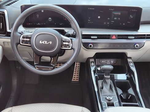 Used 2024 Kia Sorento SX FWD image 26