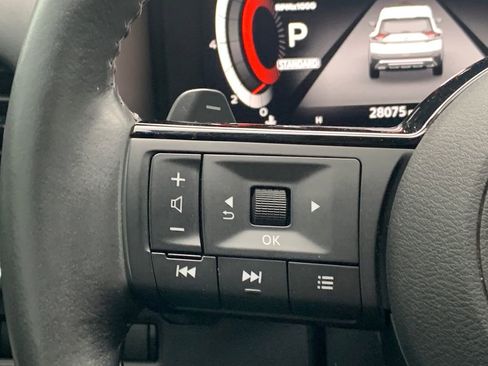 Used 2023 Nissan Rogue Platinum w/ Platinum Premium Package image 13