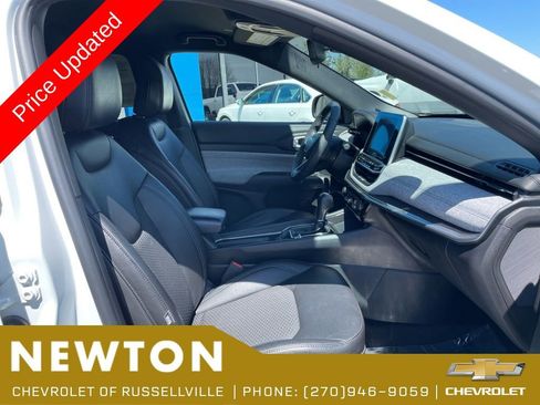 Used 2025 Jeep Compass Latitude AWD/4WD image 25