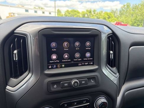 Used 2025 Chevrolet Silverado 2500 Custom AWD/4WD image 13