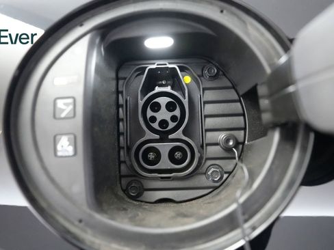 Used 2024 Hyundai Ioniq 6 SEL image 10