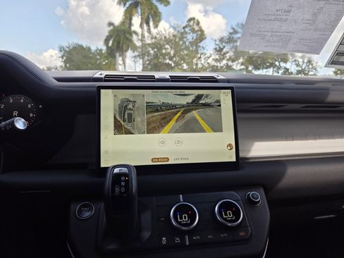 Certified 2024 Land Rover Defender 130 S image 20