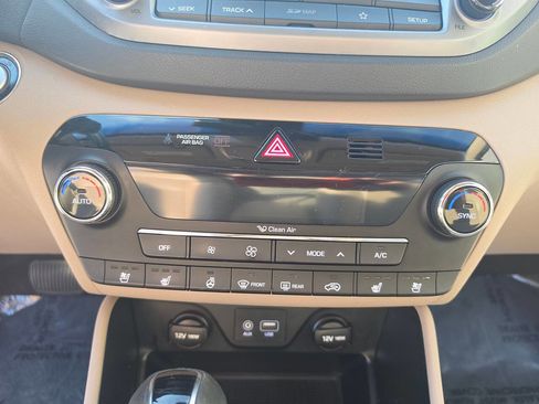 Used 2018 Hyundai Tucson Limited w/ Ultimate Package 02 AWD/4WD image 38