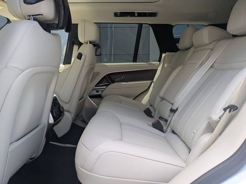 New 2026 Land Rover Range Rover SE AWD/4WD image 16
