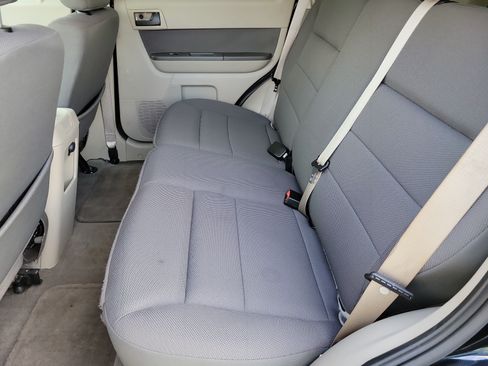 Used 2009 Ford Escape 2WD Hybrid image 12