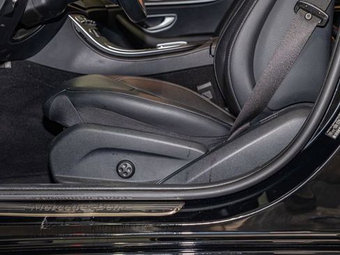 Certified 2022 Mercedes-Benz E 450 4MATIC Sedan image 15