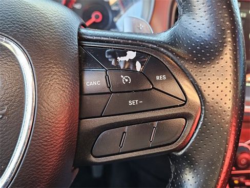 Used 2022 Dodge Charger R/T w/ Blacktop Package image 25