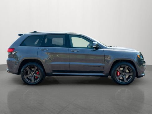 Used 2016 Jeep Grand Cherokee SRT AWD/4WD image 8