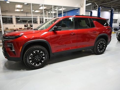 Used 2024 Chevrolet Traverse Z71 w/ LPO, Floor Liner Package image 7