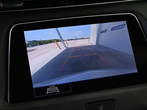 Used 2020 Cadillac XT4 Sport FWD image 18