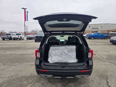 New 2026 Ford Explorer Active w/ Active Comfort Package image 14