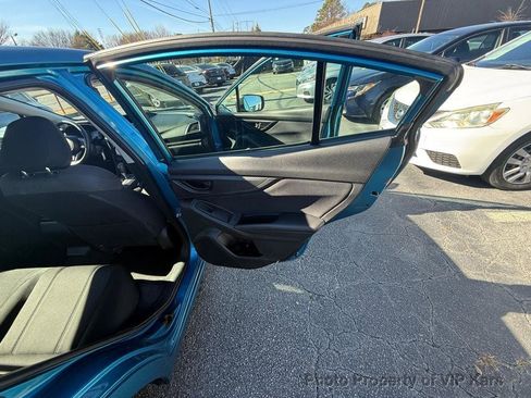 Used 2017 Subaru Impreza 2.0i image 12