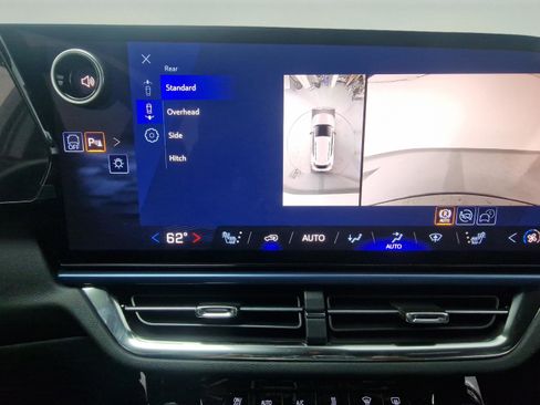 New 2026 Chevrolet Equinox EV LT image 20