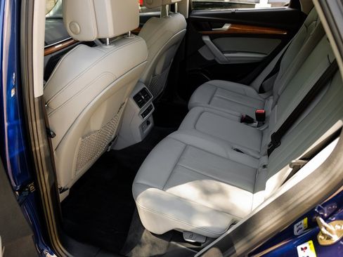 Used 2022 Audi Q5 2.0T Prestige w/ Prestige Package image 50