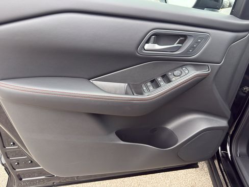 New 2026 Nissan Rogue SV image 13