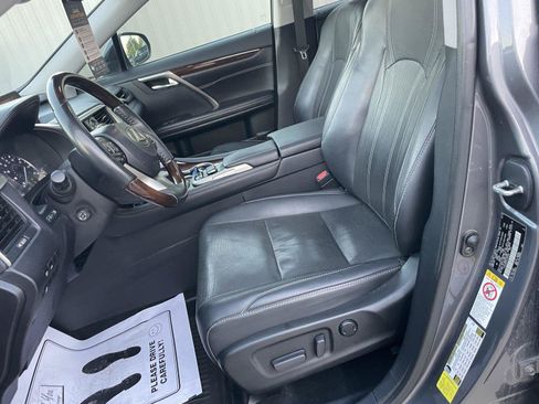 Used 2018 Lexus RX 350 FWD w/ Premium Package image 13