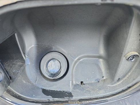 Used 2023 Chevrolet Tahoe Premier AWD/4WD image 13