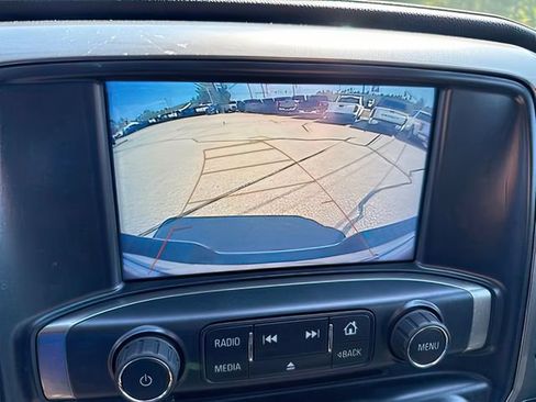 Used 2018 Chevrolet Silverado 1500 LTZ AWD/4WD image 25