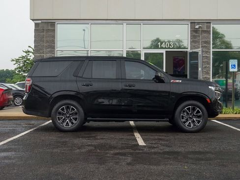 Used 2021 Chevrolet Tahoe Z71 AWD/4WD image 2