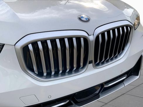 Used 2025 BMW X5 sDrive40i w/ Premium Package RWD image 30