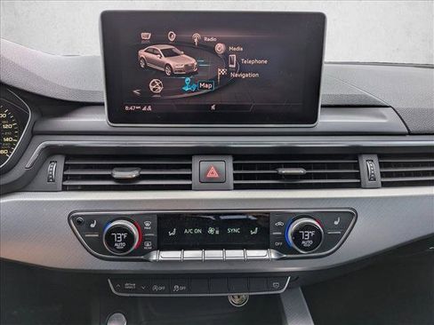 Used 2017 Audi A4 2.0T Premium image 11