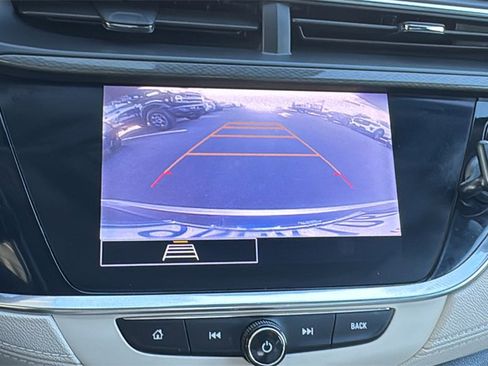 Used 2023 Buick Encore GX Preferred w/ Cold Weather Comfort Package image 16