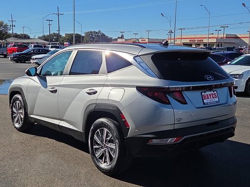Used 2024 Hyundai Tucson Blue image 3
