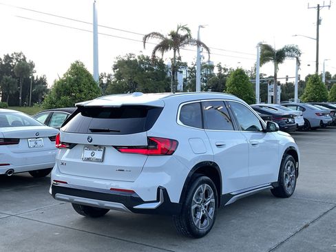 New 2026 BMW X1 xDrive28i w/ Convenience Package AWD/4WD image 4
