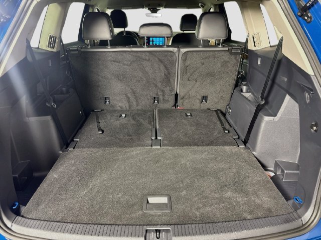 Certified 2025 Volkswagen Atlas SE AWD/4WD image 24