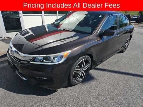 Used 2017 Honda Accord Sport image 9